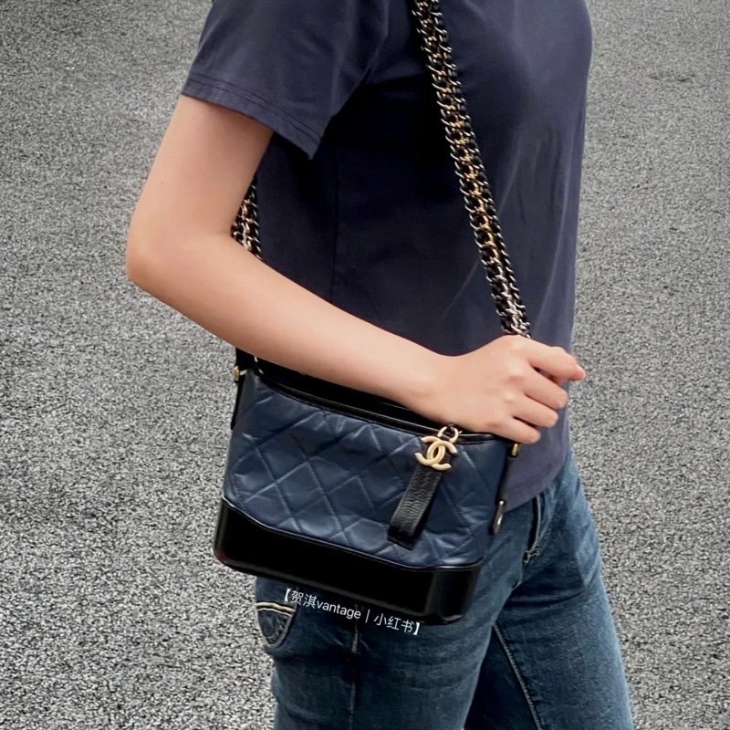 （極新💕全配） Chanel Gabrielle 小號流浪包 專櫃24萬多！-6