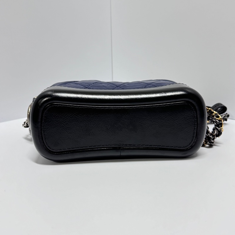 （極新💕全配） Chanel Gabrielle 小號流浪包 專櫃24萬多！-14