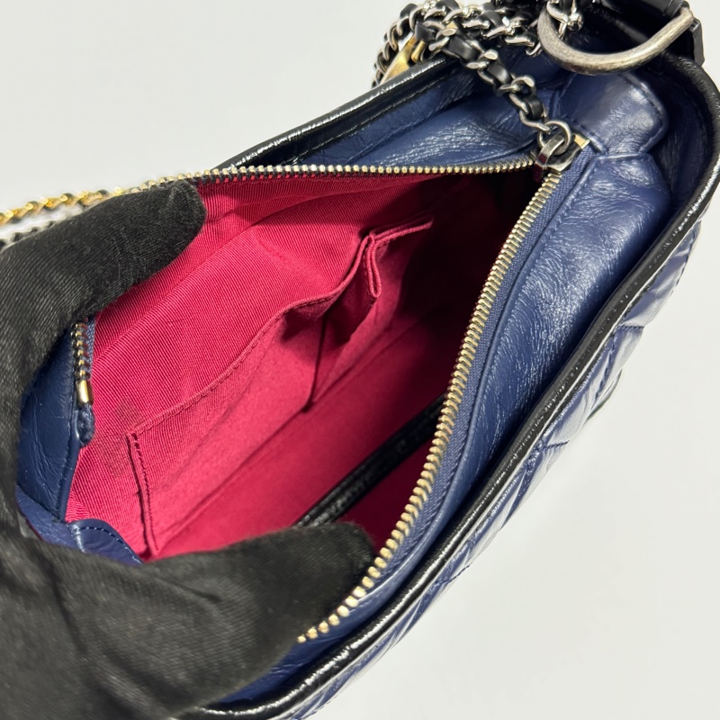 （極新💕全配） Chanel Gabrielle 小號流浪包 專櫃24萬多！-24