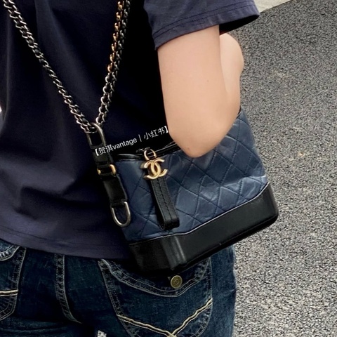 （極新💕全配） Chanel Gabrielle 小號流浪包 專櫃24萬多！