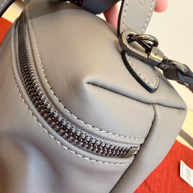 Longchamp 飯盒包-3