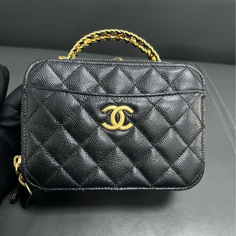 Chanel 22S top handle mini vanity case