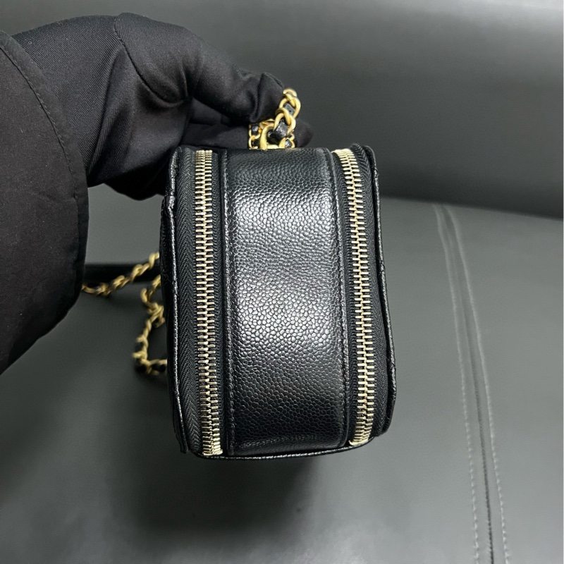 Chanel 22S top handle mini vanity case-2