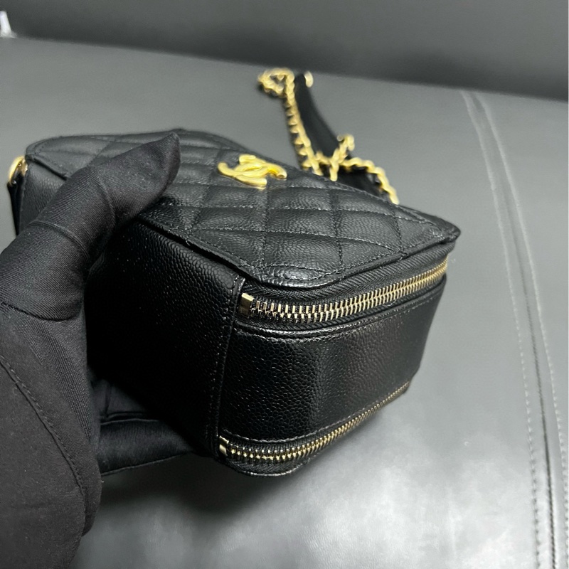 Chanel 22S top handle mini vanity case-7