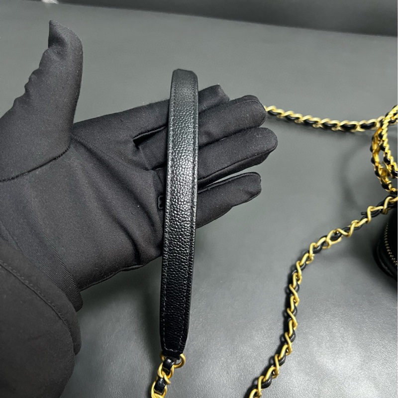 Chanel 22S top handle mini vanity case-12