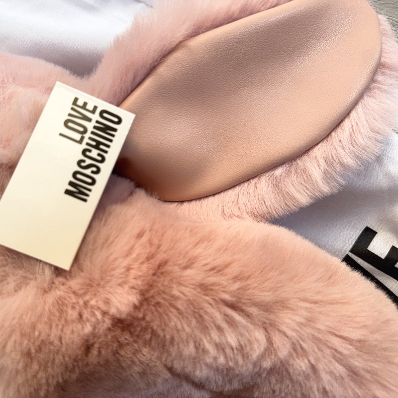 LOVE MOSCHINO 粉萌假毛兔耳包｜柔軟蓬蓬超可愛！-4