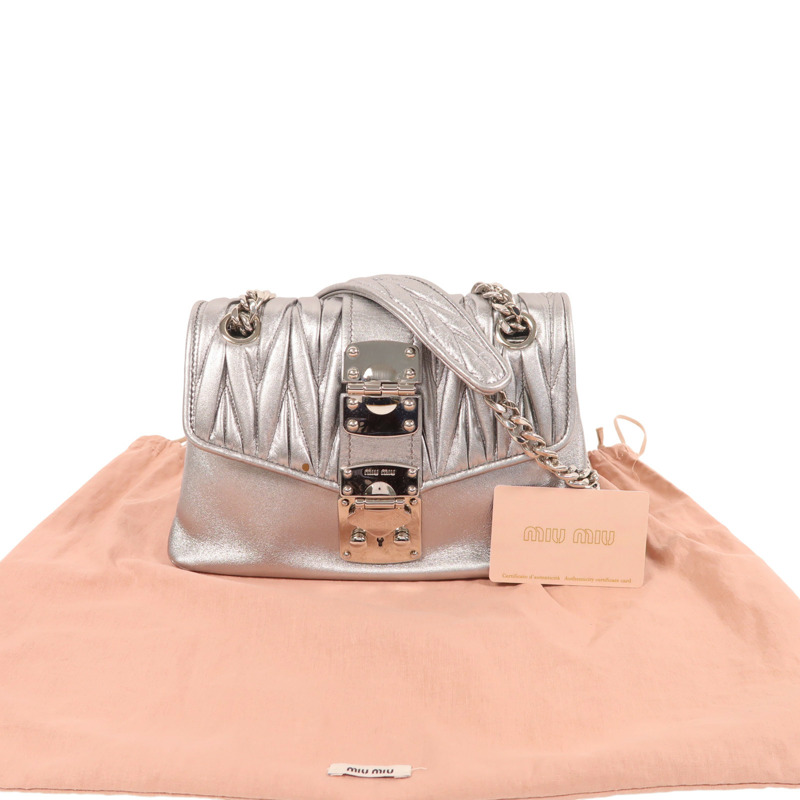 銀色 Matelasse皮革 肩背包【MIU MIU 繆繆】 5BD100-8