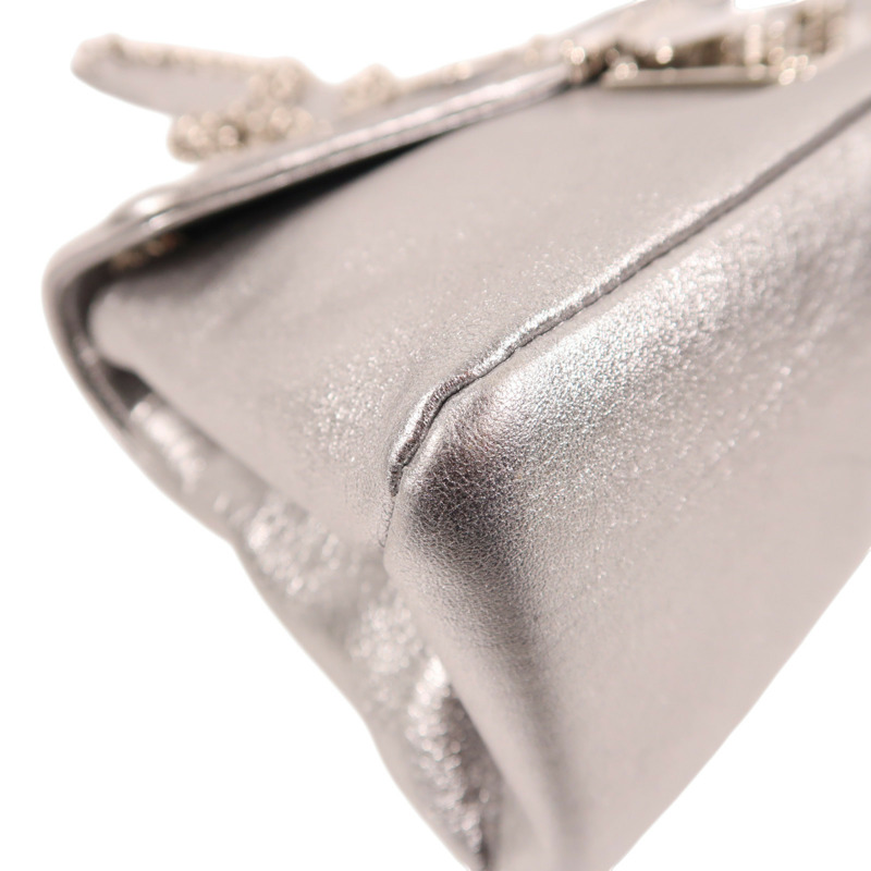 銀色 Matelasse皮革 肩背包【MIU MIU 繆繆】 5BD100-12