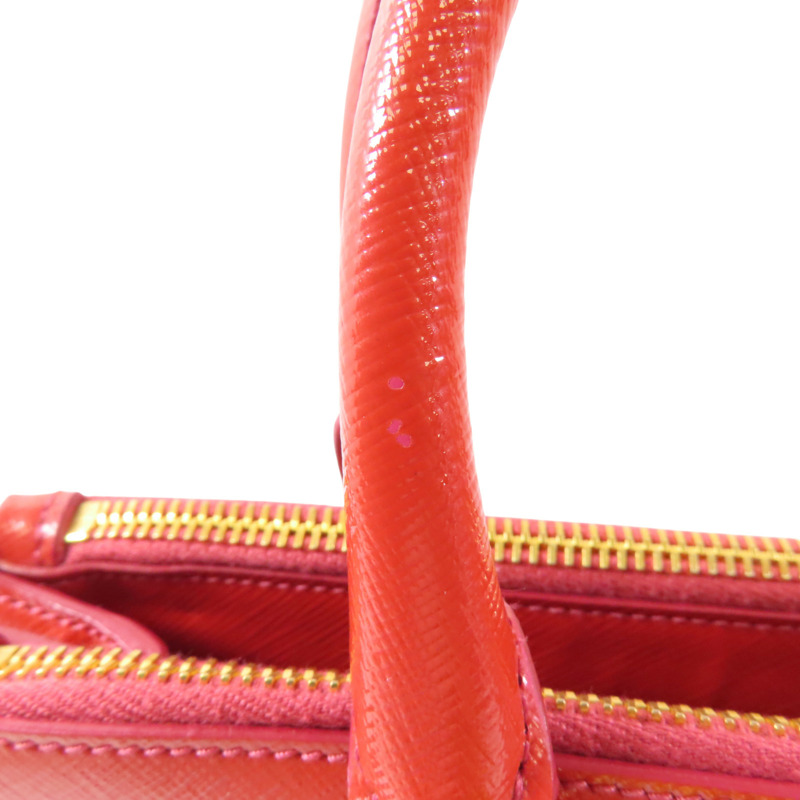 紅色 Saffiano 防刮牛皮 Galleria 兩用包【PRADA 普拉達】 BN2316-17