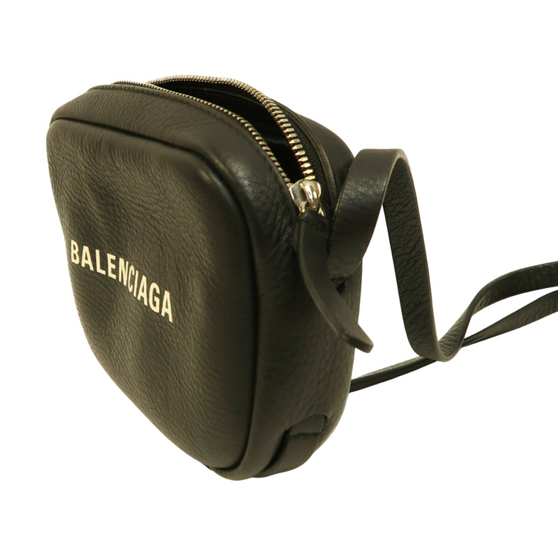 黑色 牛皮 Everyday 相機包 肩背包【BALENCIAGA 巴黎世家】 489809/568008-2