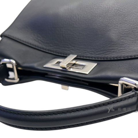 Fendi包包 Peekaboo黑牛皮中號手提斜背包-9