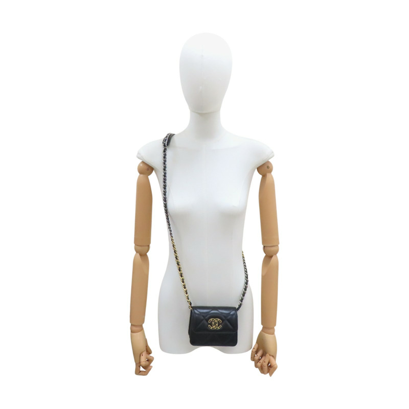 黑色 菱格紋牛皮 Mini 肩背包 【CHANEL 香奈兒】-9