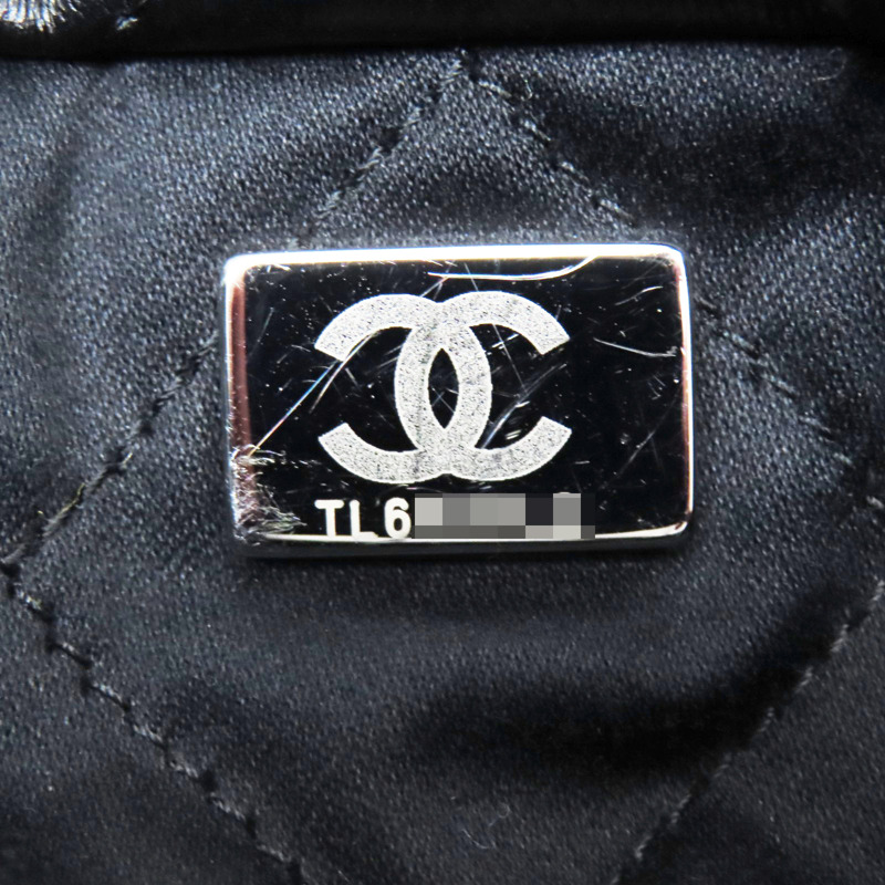 黑色 牛皮 22 肩背包 銀釦【CHANEL 香奈兒】 AS3261-9