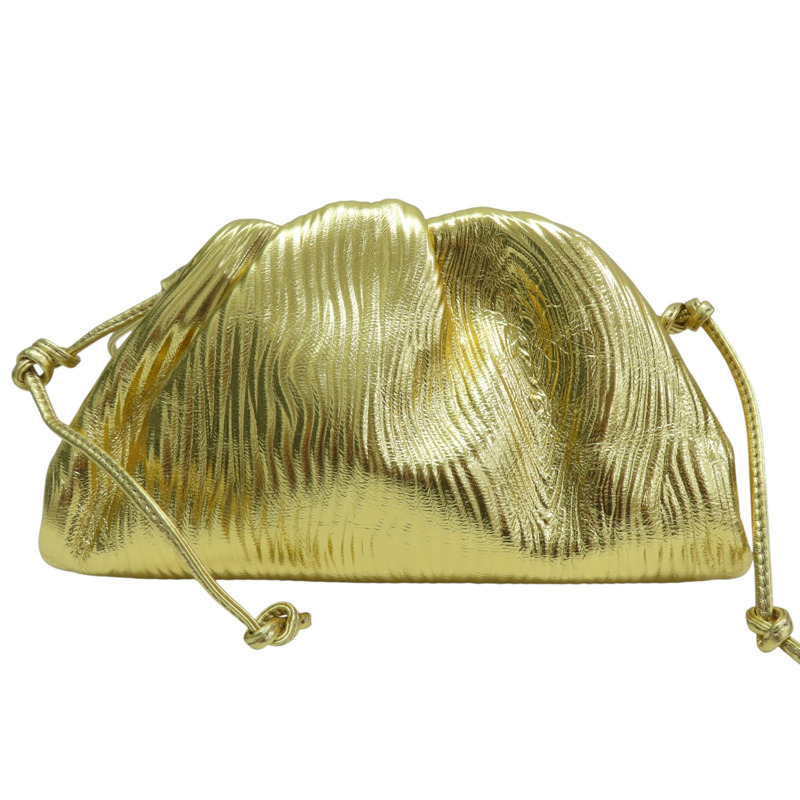 金色 牛皮 肩背包【BOTTEGA VENETA BV 寶緹嘉】 585852-1