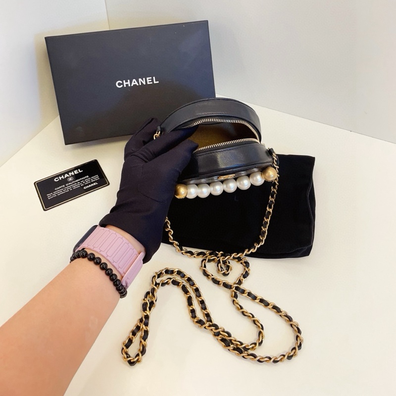 Chanel 2019 matelasse 珍珠小圓餅-2