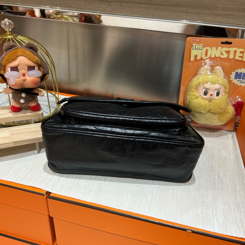 Ysl Niki Saint Laurent Niki medium So Black-5