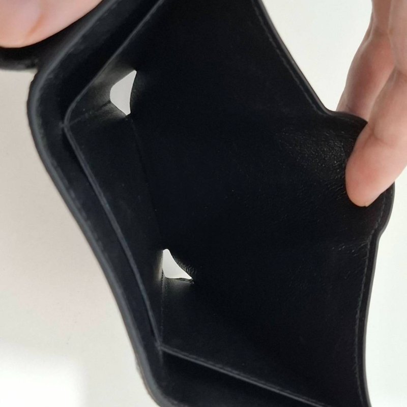 Balenciaga x Adidas 聯名三葉草三折短夾-9