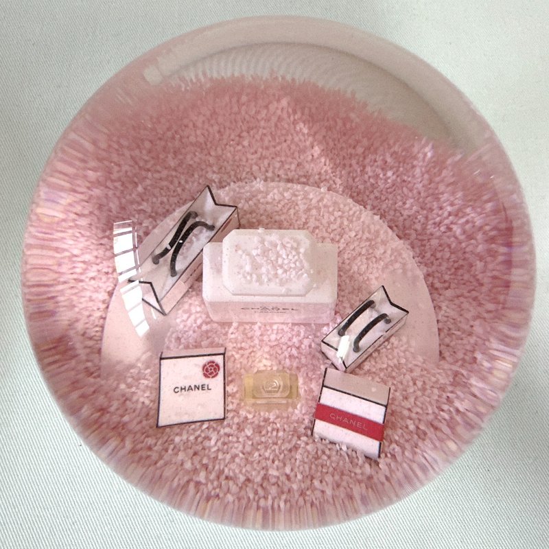 CHANEL 全新N°5香水粉色水晶球-3