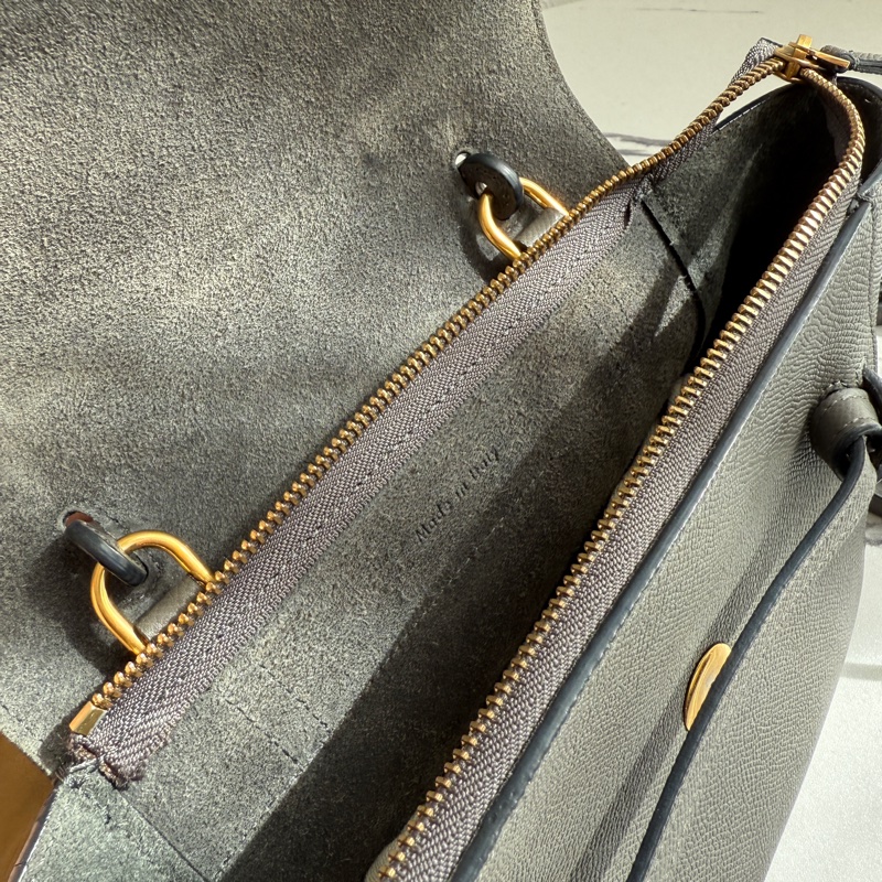 Celine鯰魚包mini 美美灰色-14