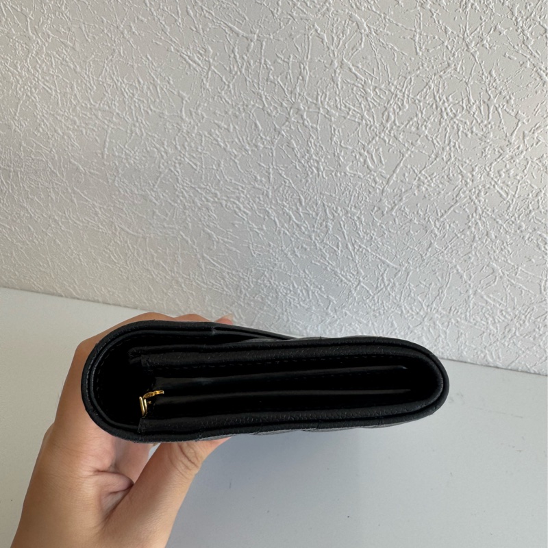 Ysl黑色金logo信封釦式長夾 經典不敗款-3