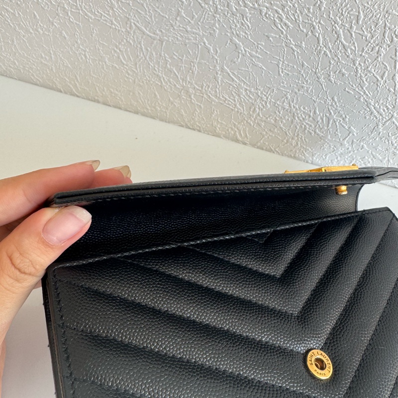 Ysl黑色金logo信封釦式長夾 經典不敗款-11
