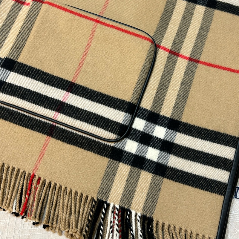 BURBERRY英國經典格紋披肩-10