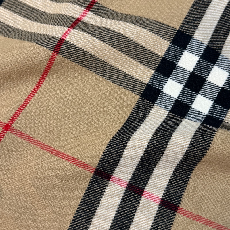 BURBERRY英國經典格紋披肩-9