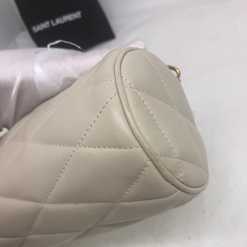 二手Ysl聖羅蘭白色羊皮sade圓桶包單肩包-8