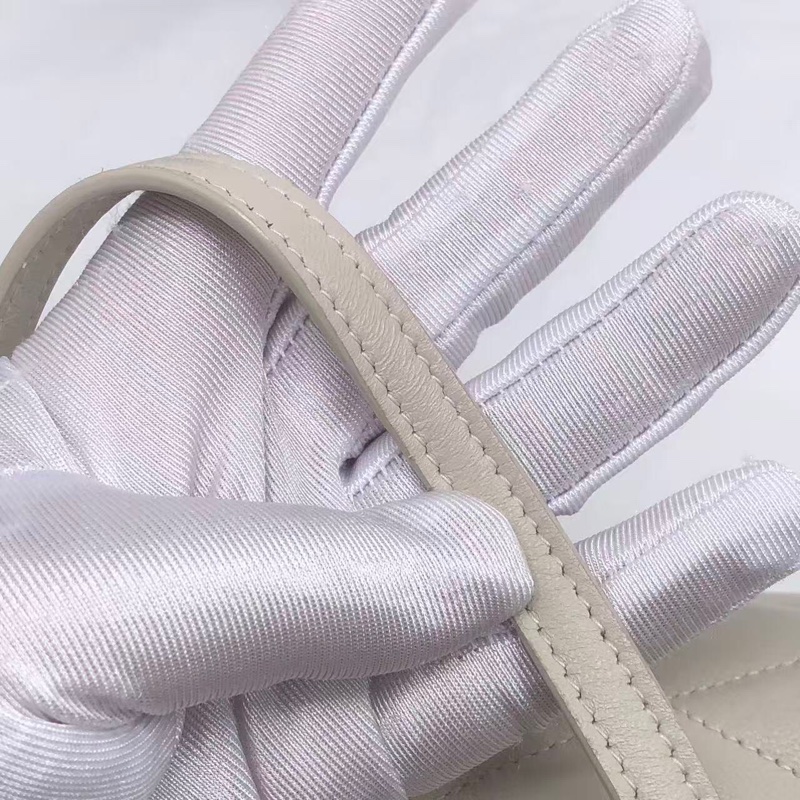 二手Ysl聖羅蘭白色羊皮sade圓桶包單肩包-15