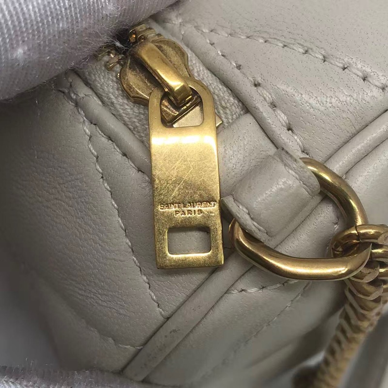 二手Ysl聖羅蘭白色羊皮sade圓桶包單肩包-16