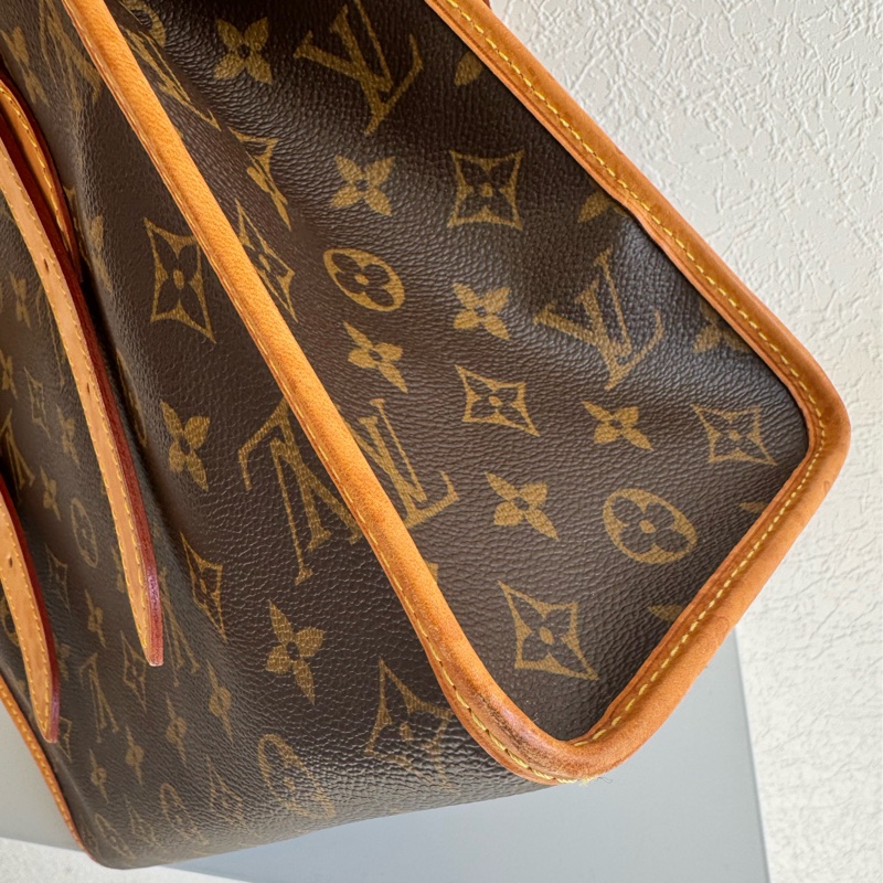 LV花紋雙小金球吊飾肩背包  少見特別款-6