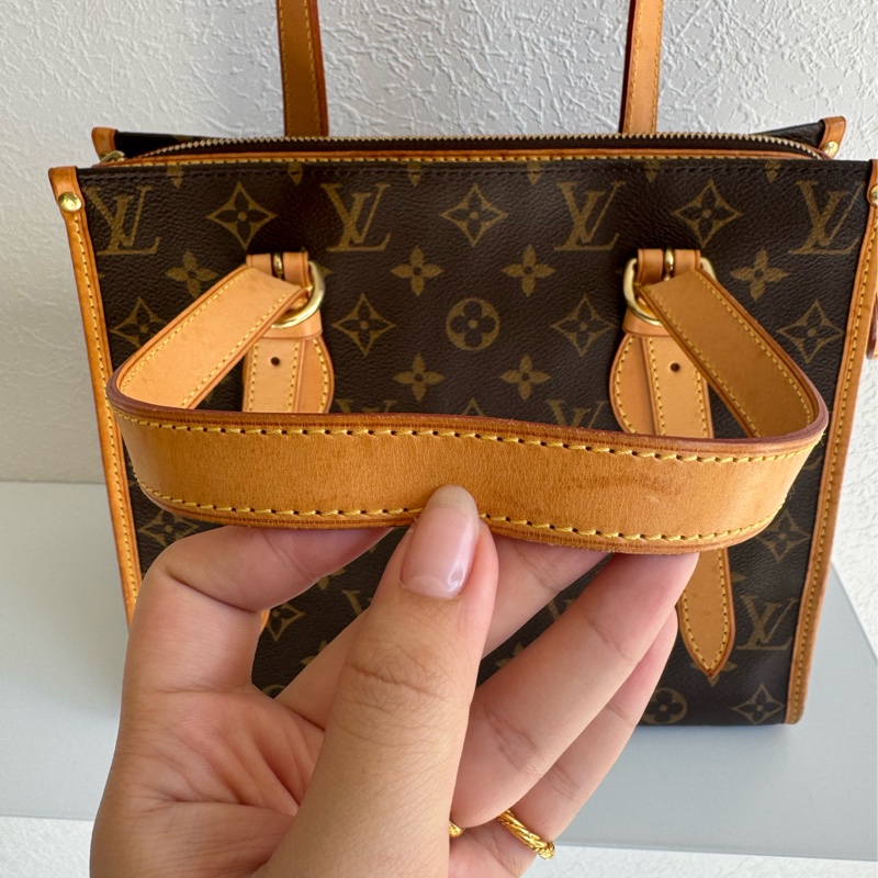 LV花紋雙小金球吊飾肩背包  少見特別款-32