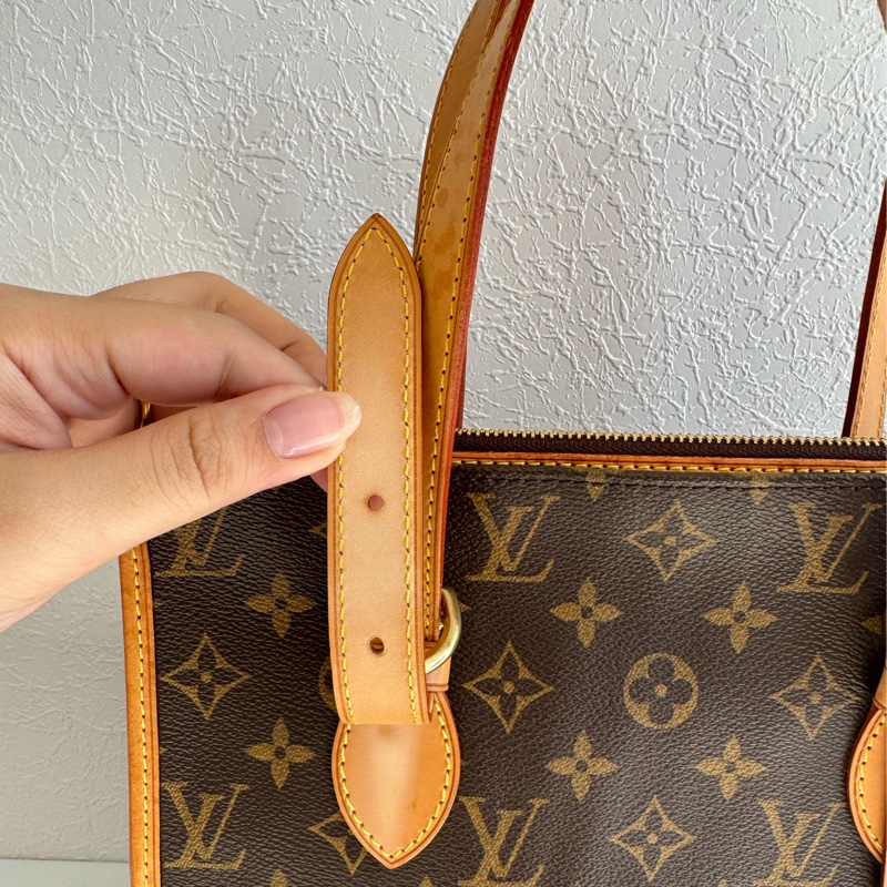 LV花紋雙小金球吊飾肩背包  少見特別款-36