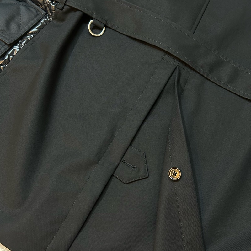 BURBERRY英國男款黑色絎縫拼接風衣44-14