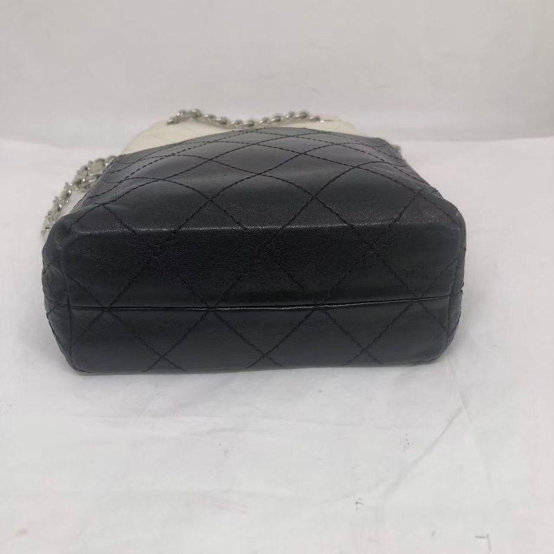 二手Chanel香奈兒黑白牛奶盒子包竪版tote-4