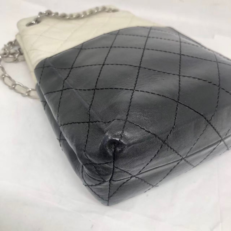二手Chanel香奈兒黑白牛奶盒子包竪版tote-24