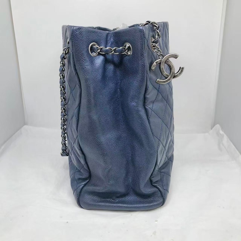 二手Chanel香奈兒海軍藍牛皮荔枝紋tote ，沒配件-3