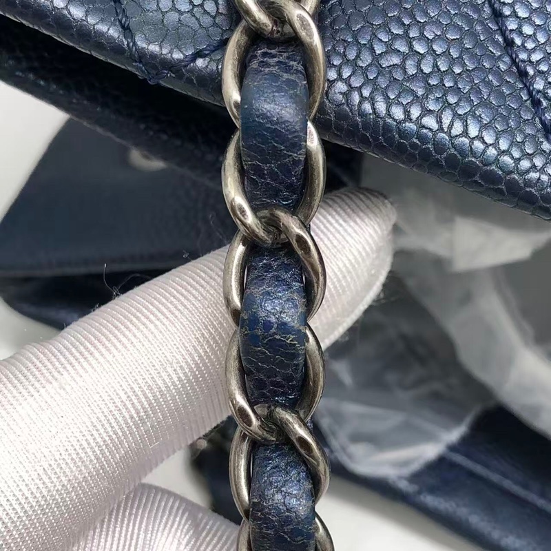 二手Chanel香奈兒海軍藍牛皮荔枝紋tote ，沒配件-19