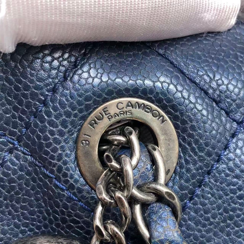 二手Chanel香奈兒海軍藍牛皮荔枝紋tote ，沒配件-26