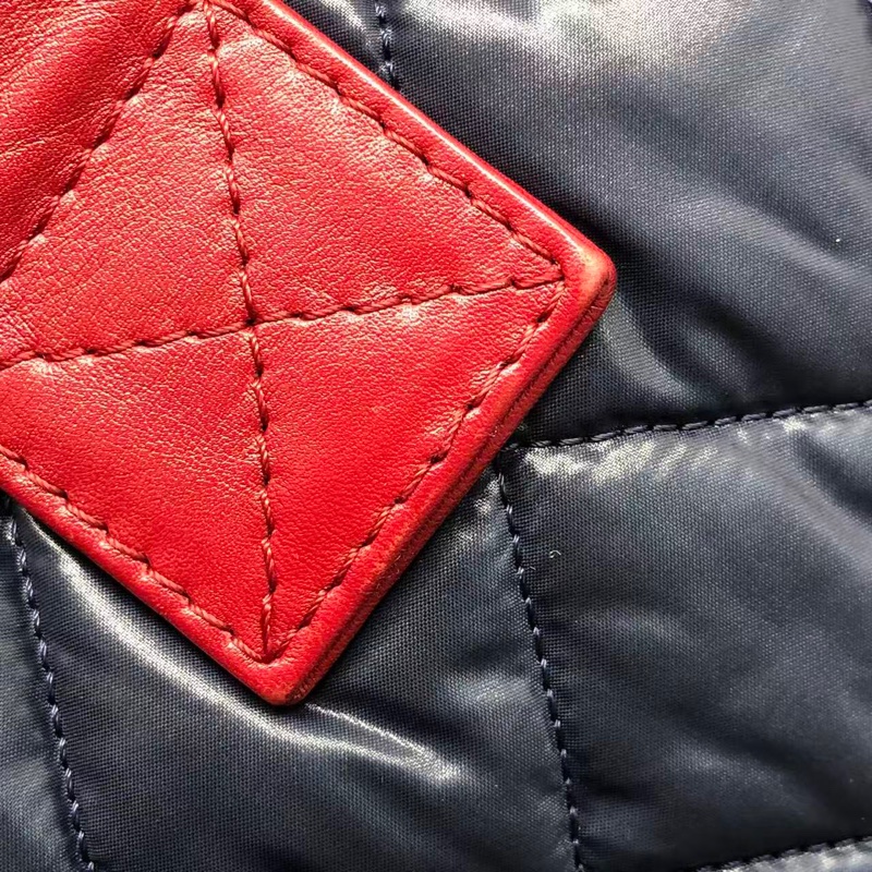 二手Chanel香奈兒 中古款藍色羽絨拼紅皮單肩tote托特包-19