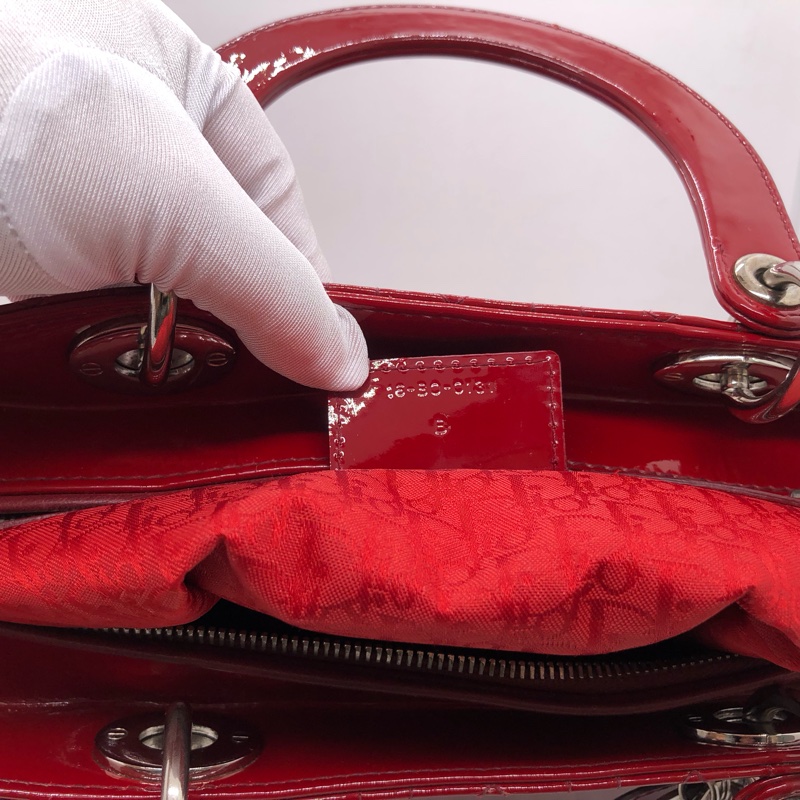 Dior七格紅色漆皮戴妃包，配件肩帶-5