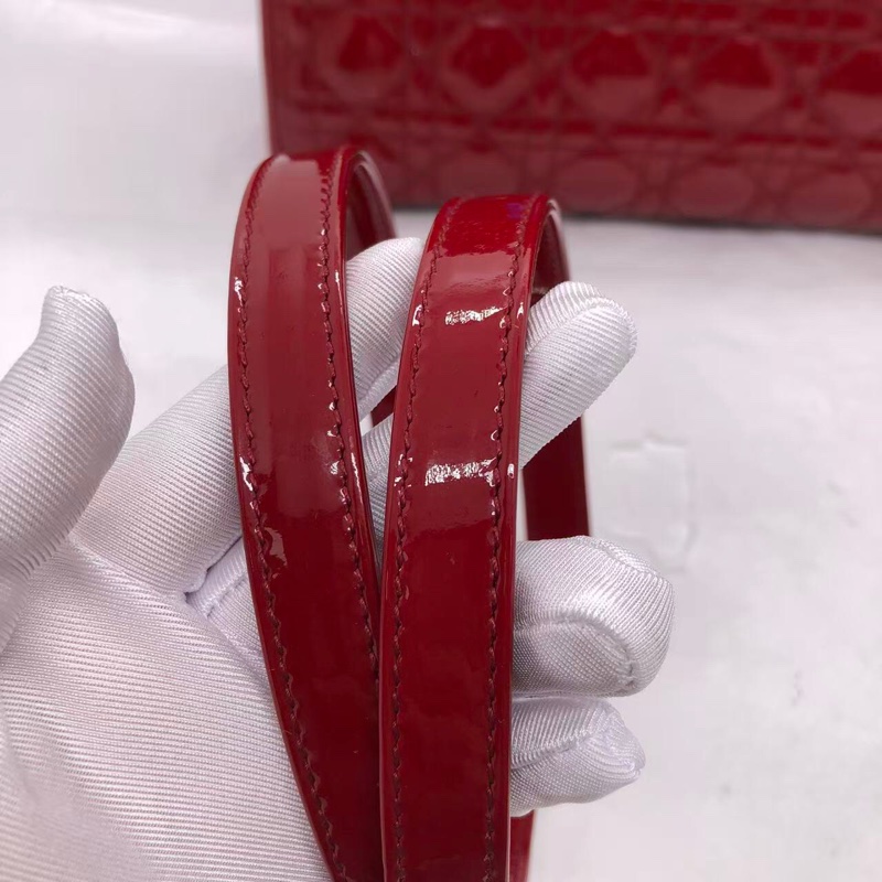 Dior七格紅色漆皮戴妃包，配件肩帶-6