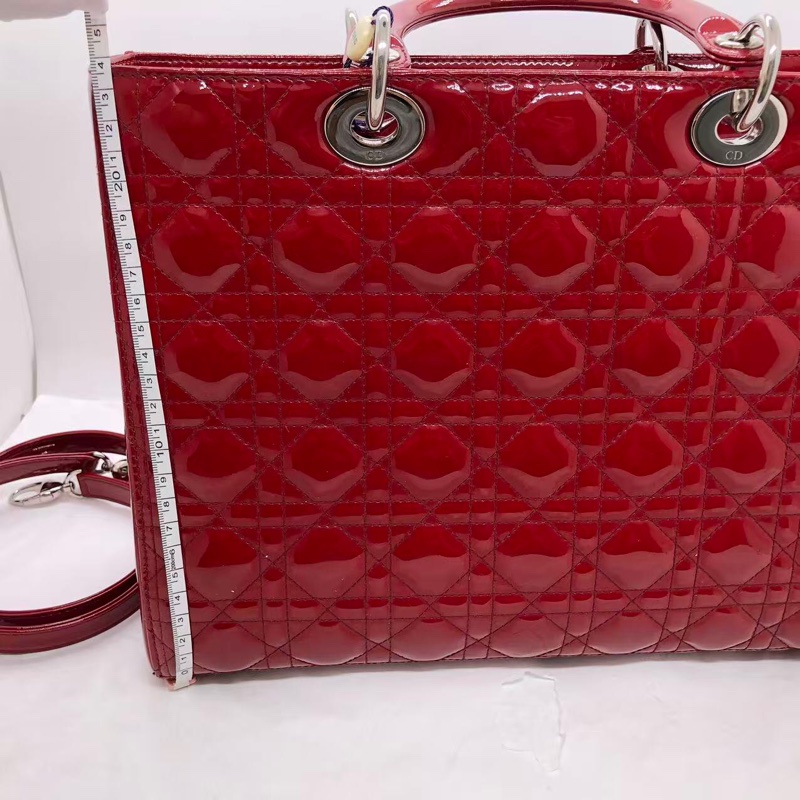 Dior七格紅色漆皮戴妃包，配件肩帶-10