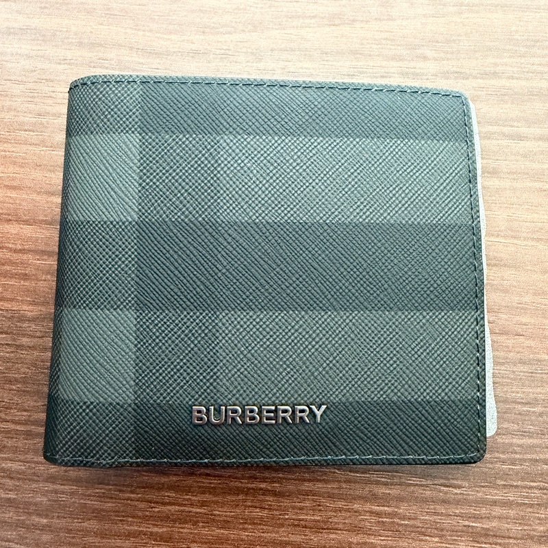 BURBERRY-0