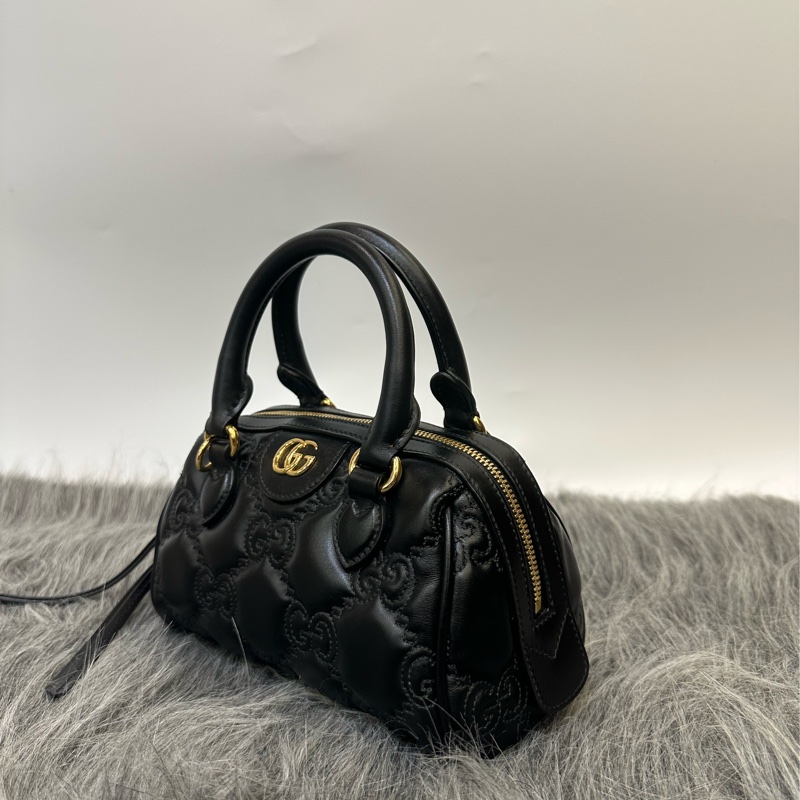 Gucci 黑牛皮壓紋金釦手提斜背波士頓包-4