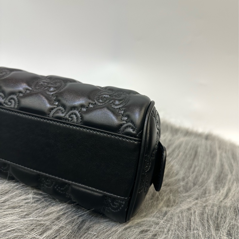 Gucci 黑牛皮壓紋金釦手提斜背波士頓包-7