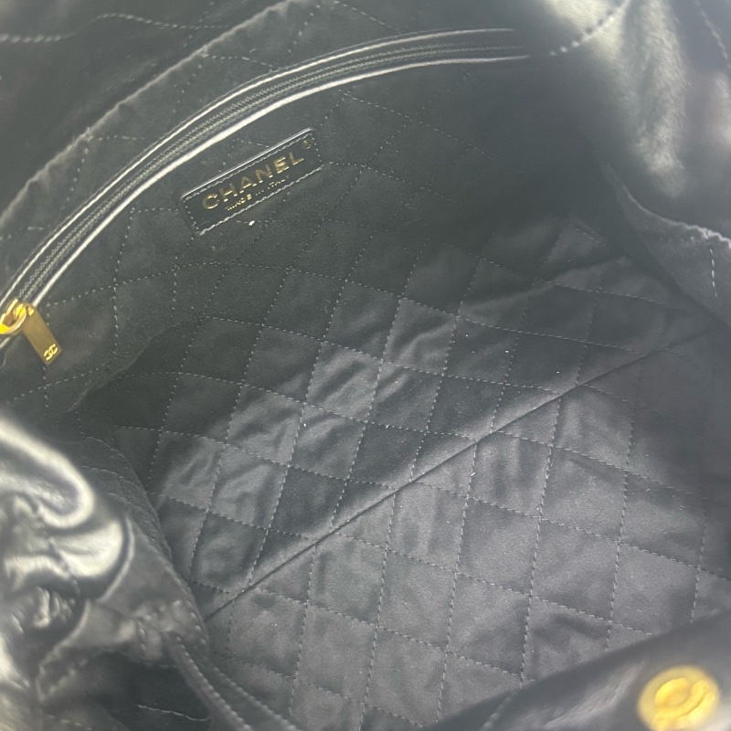 Chanel 22 middle Calfskin Bag-15