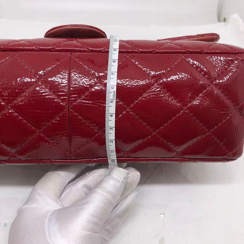 二手Chanel香奈兒2.55系列226紅色漆皮中號,內里有吸色染色,具體如圖-31