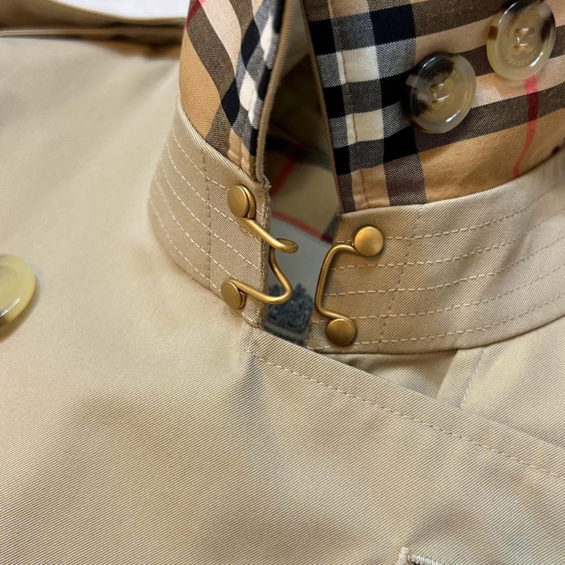 BURBERRY英國肯辛頓蜜色風衣UK2-7