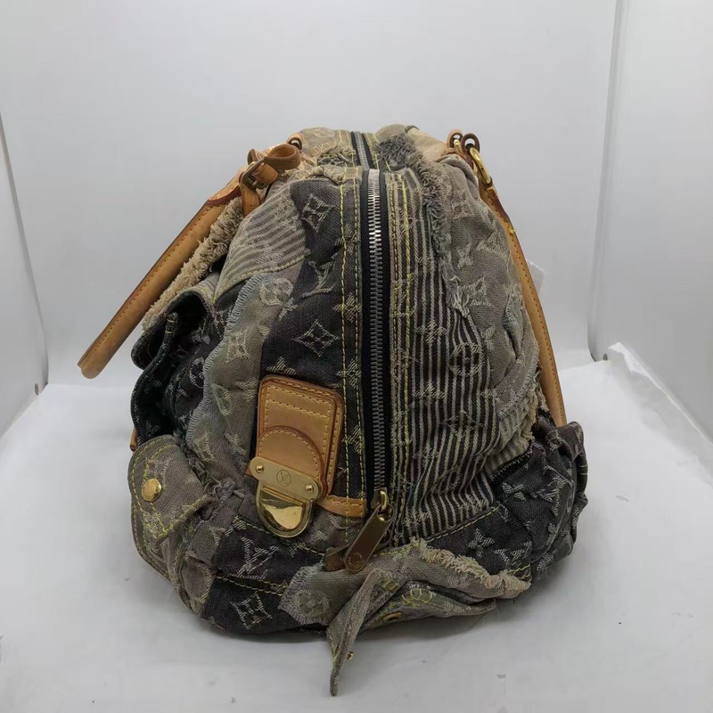 Vuitton/路易威登 中古牛仔拼接手提包  LV中古牛仔拼接手提包，經典老花，牛仔拼接設計，容量大，正常使用痕跡，牛仔包-2